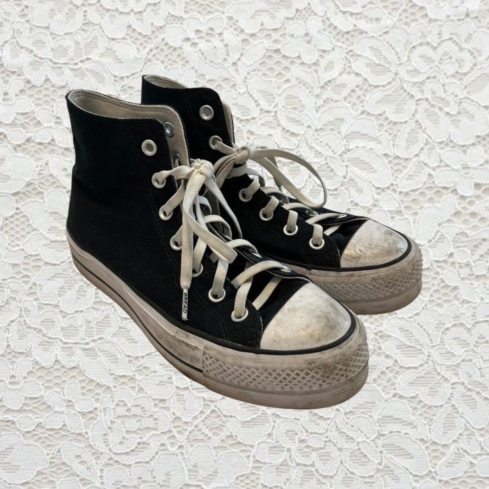 converse black platform sneakers
